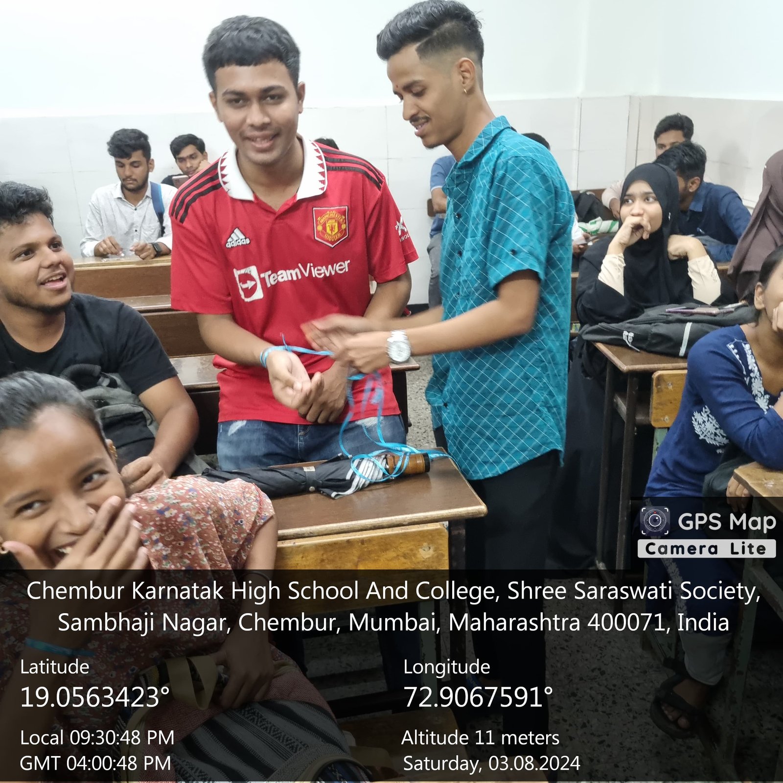 Chembur Karnataka Night College Sharing and Caring